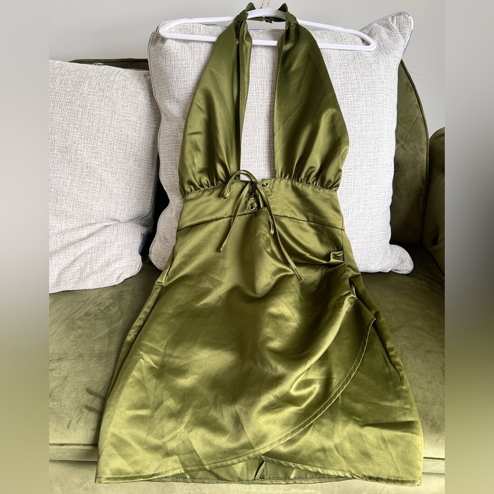 PrettyLittleThing Olive Satin Halterneck Lace-up Ruched Bodycon dress | UK 10